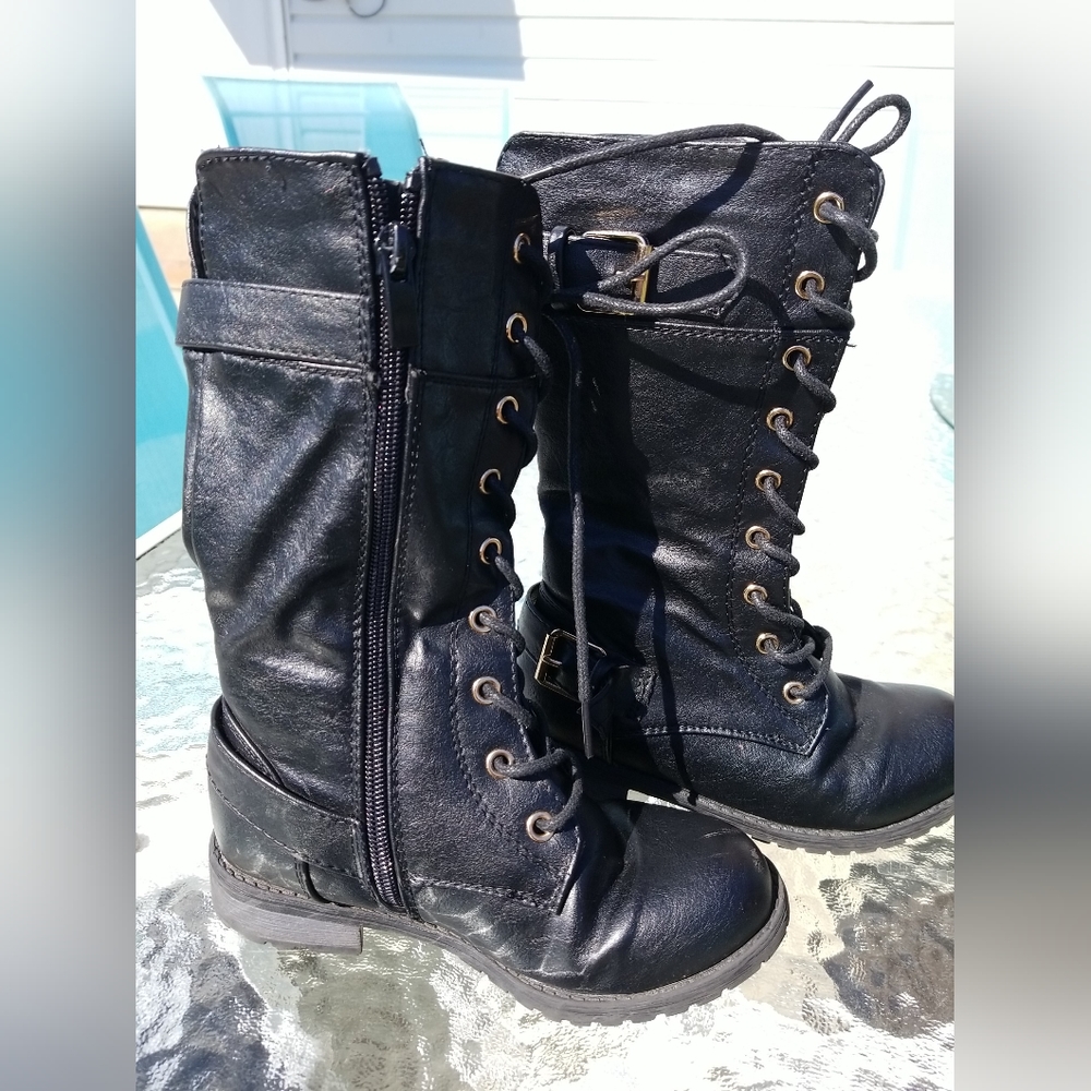 Girl's black lace up boots size 12